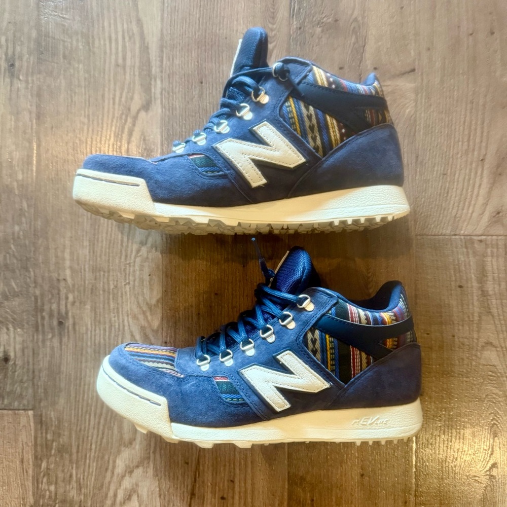 New Balance Burton Sneakers